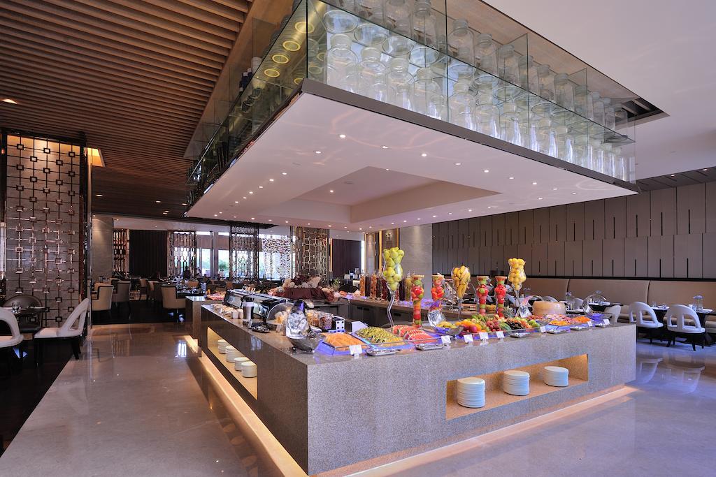 Dongguan Kande International Hotel-During The Canton Fair, Guests Can Enjoy Free Shuttle Buses To The Canton Fair Exhibition Hall Extérieur photo