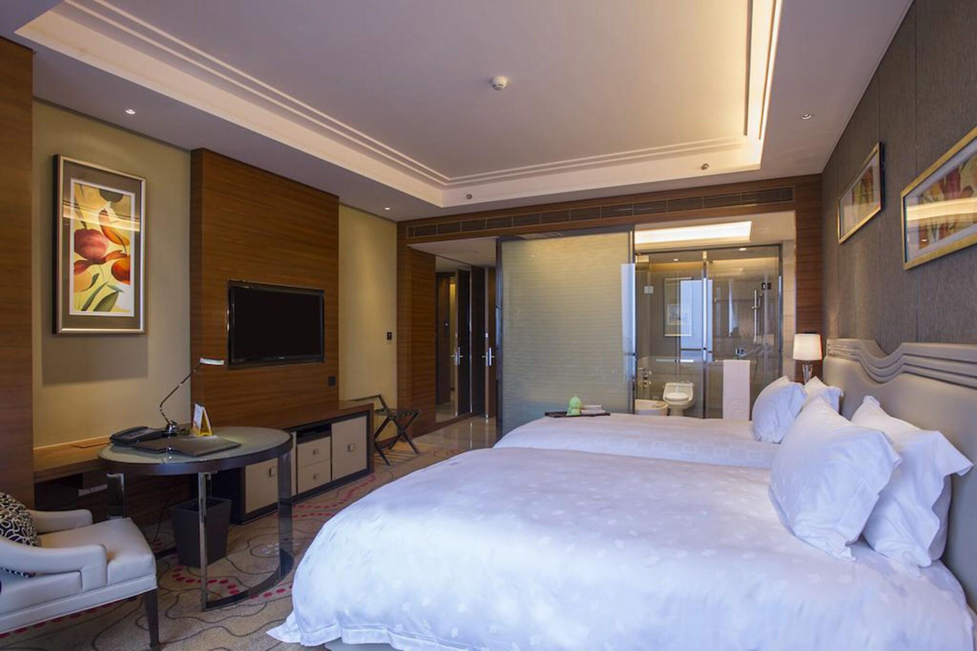 Dongguan Kande International Hotel-During The Canton Fair, Guests Can Enjoy Free Shuttle Buses To The Canton Fair Exhibition Hall Extérieur photo