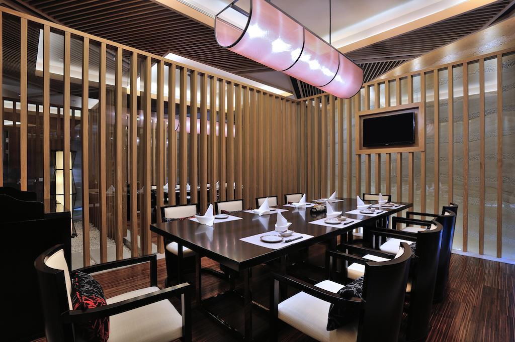 Dongguan Kande International Hotel-During The Canton Fair, Guests Can Enjoy Free Shuttle Buses To The Canton Fair Exhibition Hall Extérieur photo